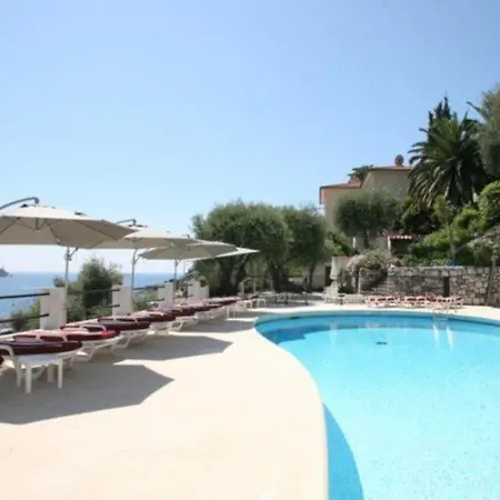 Le Versailles Hotell Villefranche-sur-Mer